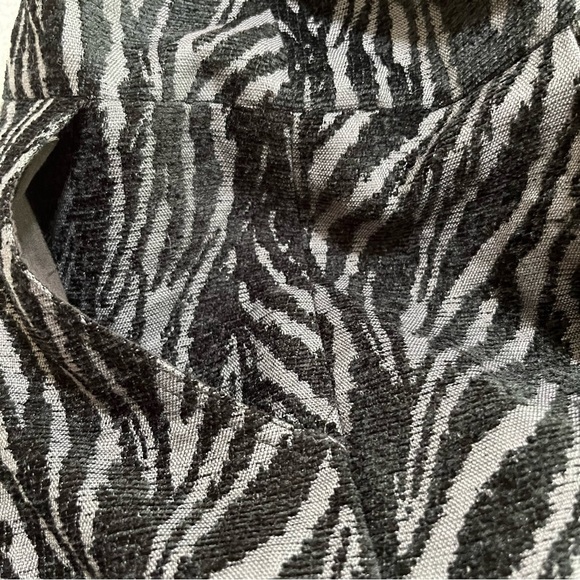 Free People Zebra Jumper Dress Tunic Black Gray Sleeveless Size 10 NWT - Picture 7 of 10